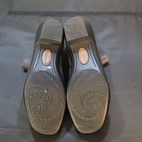 EARTH ORIGIN SIDE ZIPPER CLOSURE WOMEN'S ANKLE BOOTIES - Picture 15 of 15